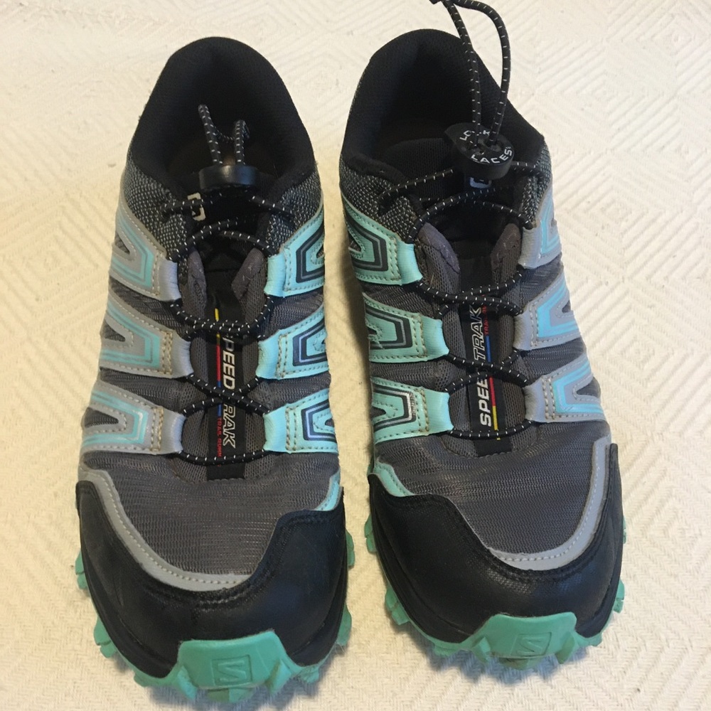 Salomon Speedtrak Contagrip trail running shoe